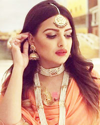 Himanshi Khurana